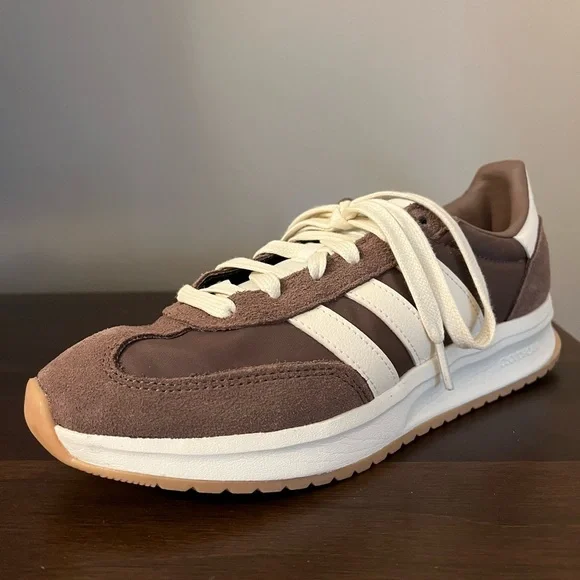 Adidas Run 70s 2.0 Shoes - Picture 2 of 7